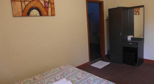 Dew Drop Inn تاناه راتا المظهر الخارجي الصورة