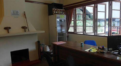 Dew Drop Inn تاناه راتا المظهر الخارجي الصورة